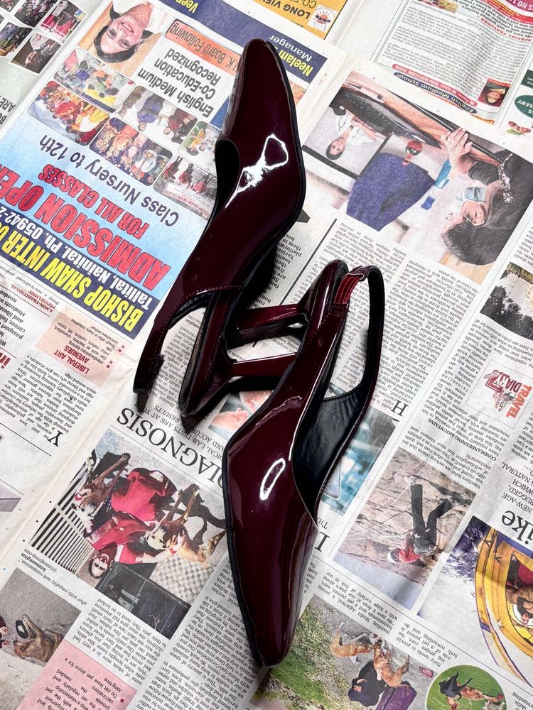 Elegant Maroon Slingback Heel