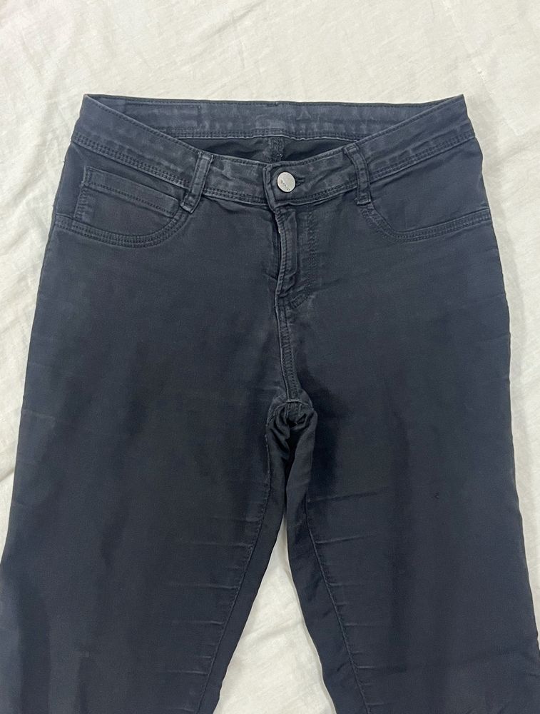 Black Jeans