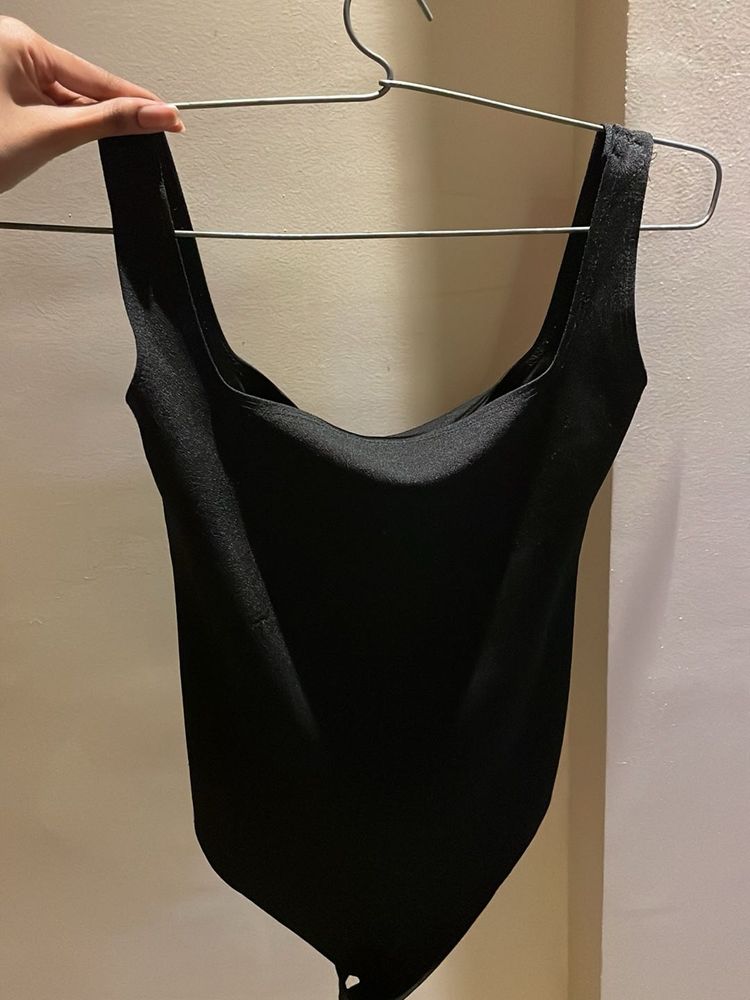 Black Sleeveless Bodysuit