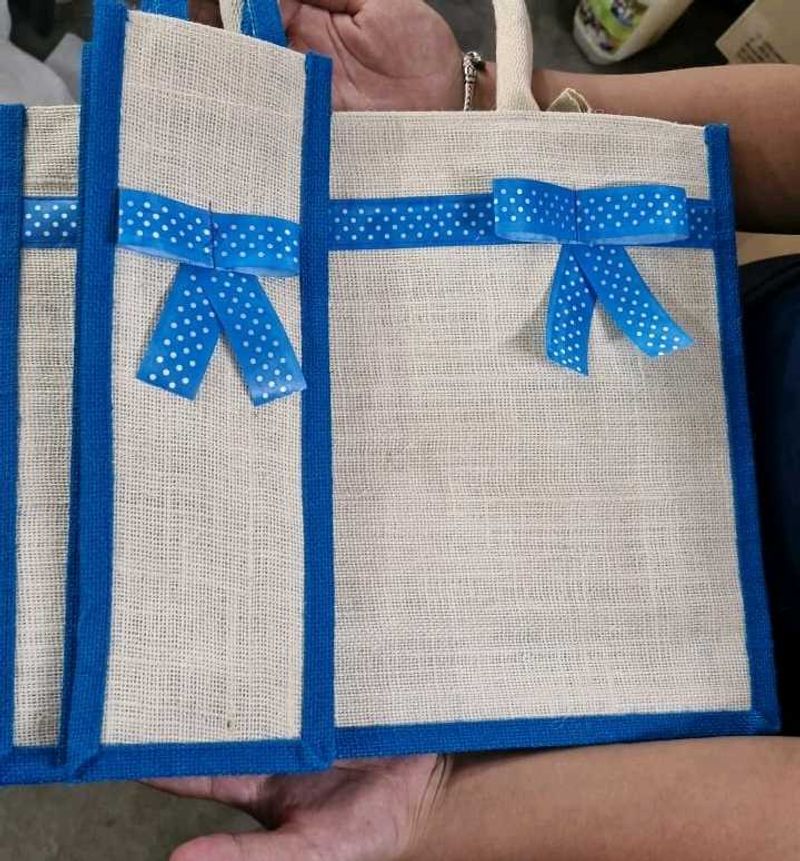 Shopping Bag With Bottle Cover