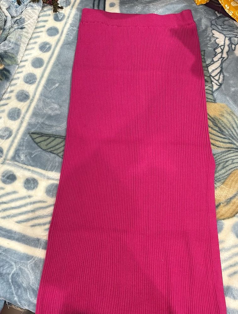 Ribbed Pink Skirt