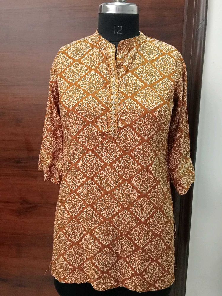Short Kurti