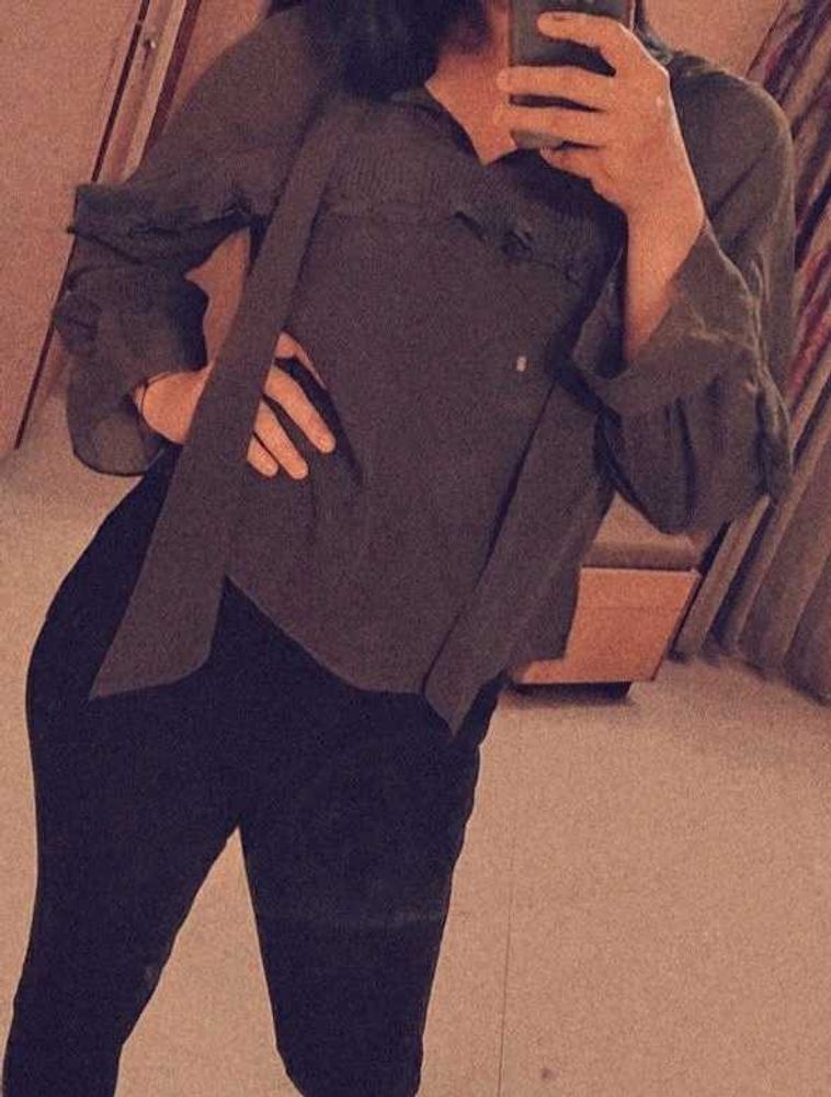 Front Tie Top 🌼❤️
