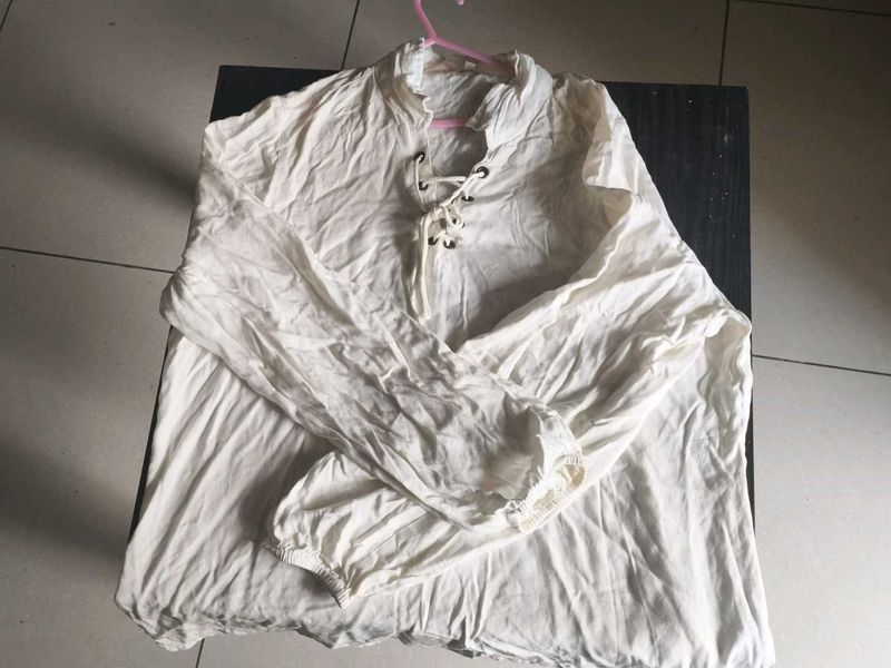 White Tshirt With Tag Not Used