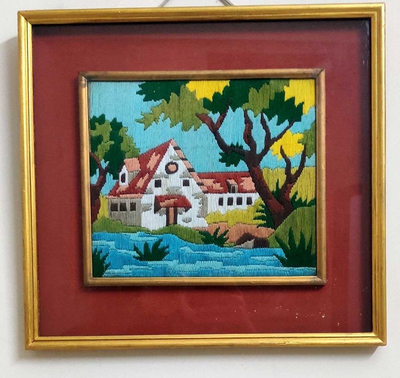 Framed Stitched ArtworOf Lakeside Home- 8*10inch