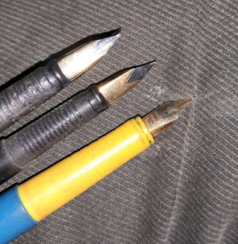 Vintage Fountain Pens (3)