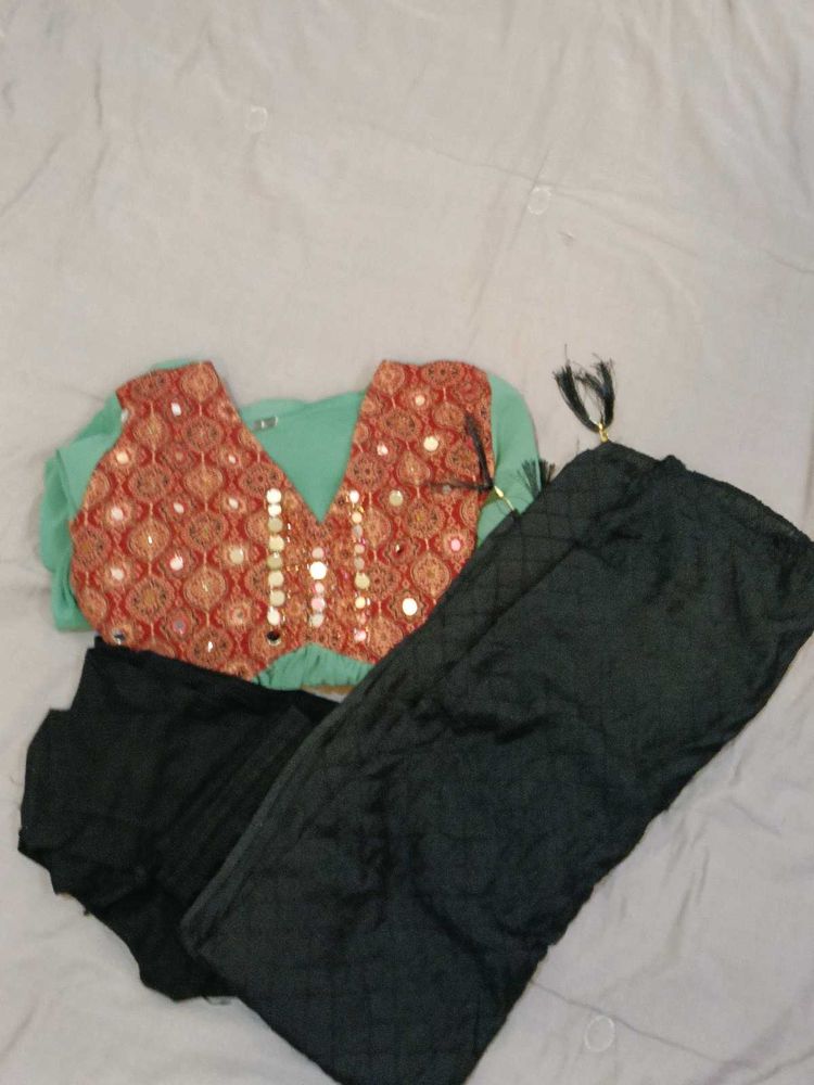 Ethnic Kurta Set