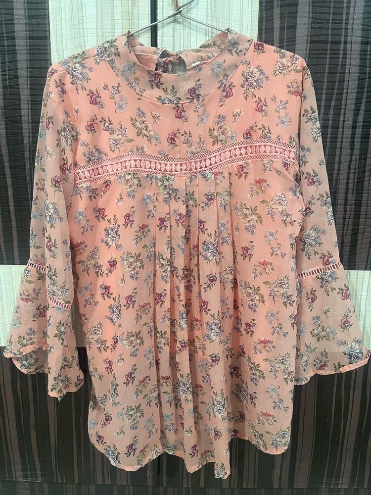 Floral Print Bell Sleeve Top