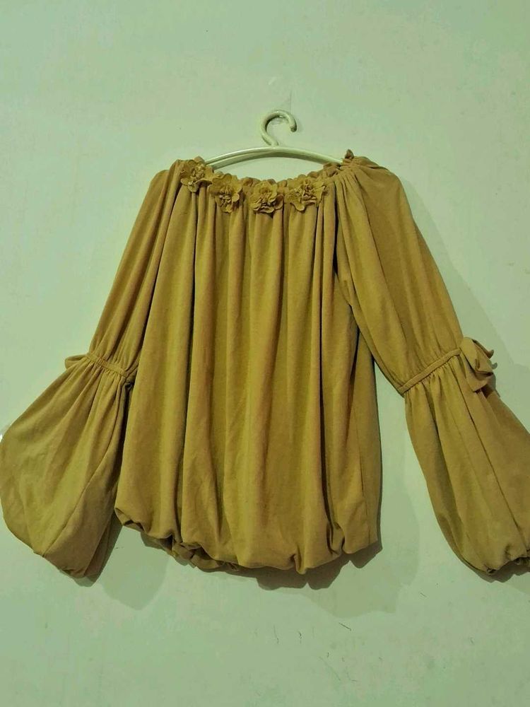 Floral Off-Shoulder Blouse