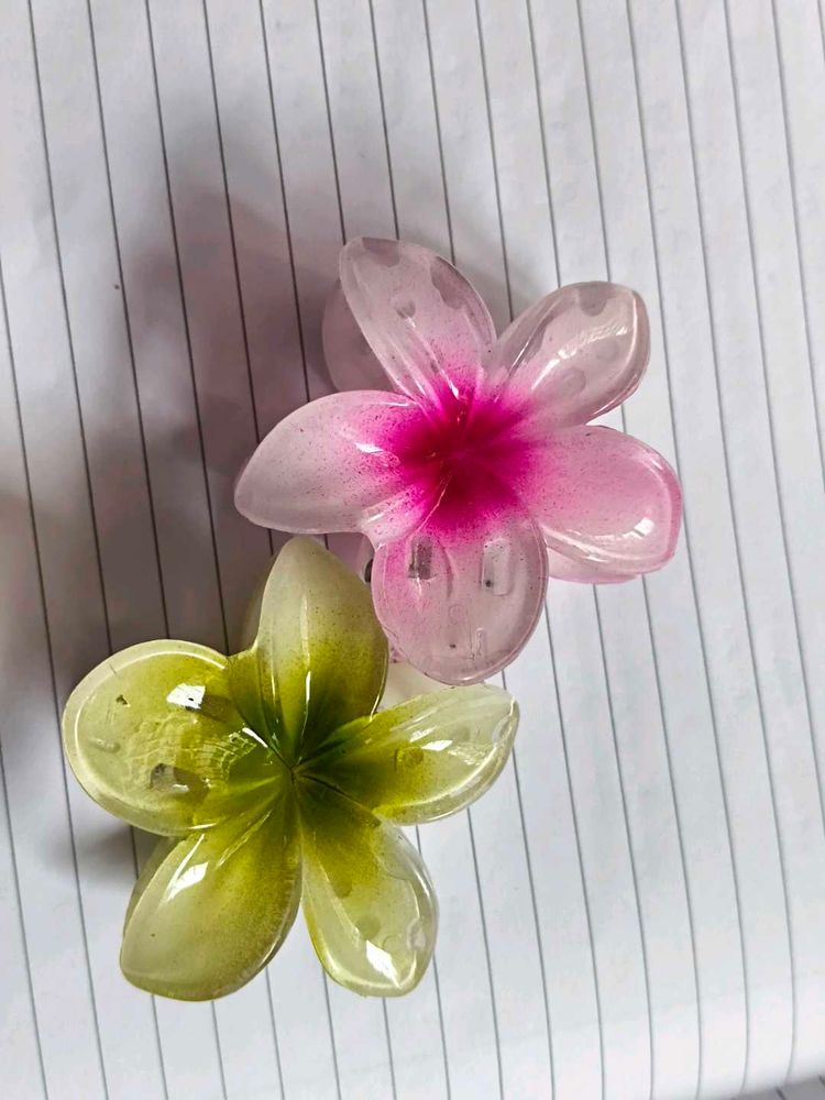 Floral Hair Claw