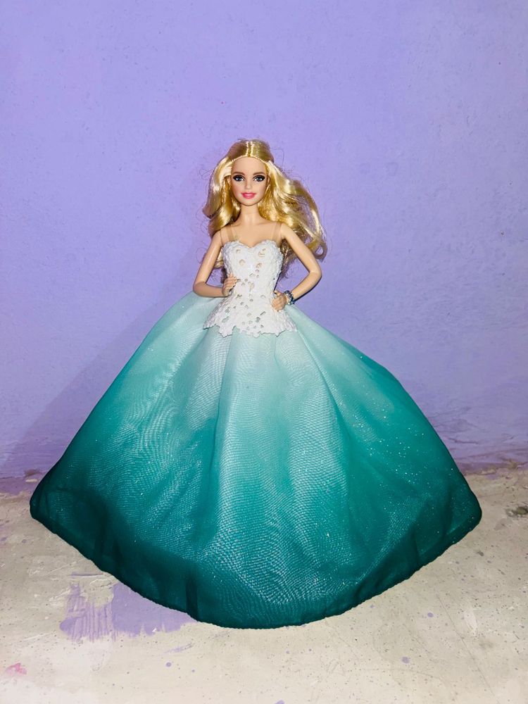 2016 Holiday Barbie Doll
