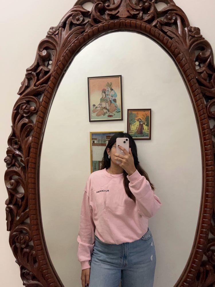 H&amp;M Blackpink Printed Sweatshirt