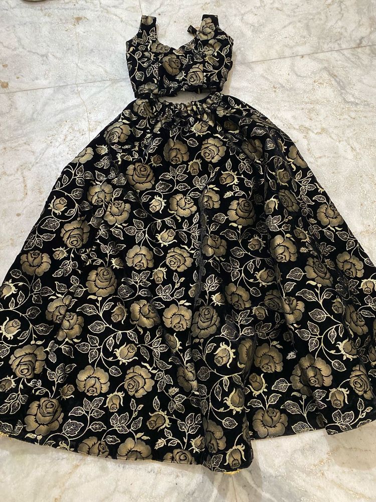 Weading Wear Floral Velvet Lahnga Set