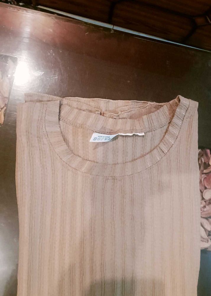 Beige T-Shirt
