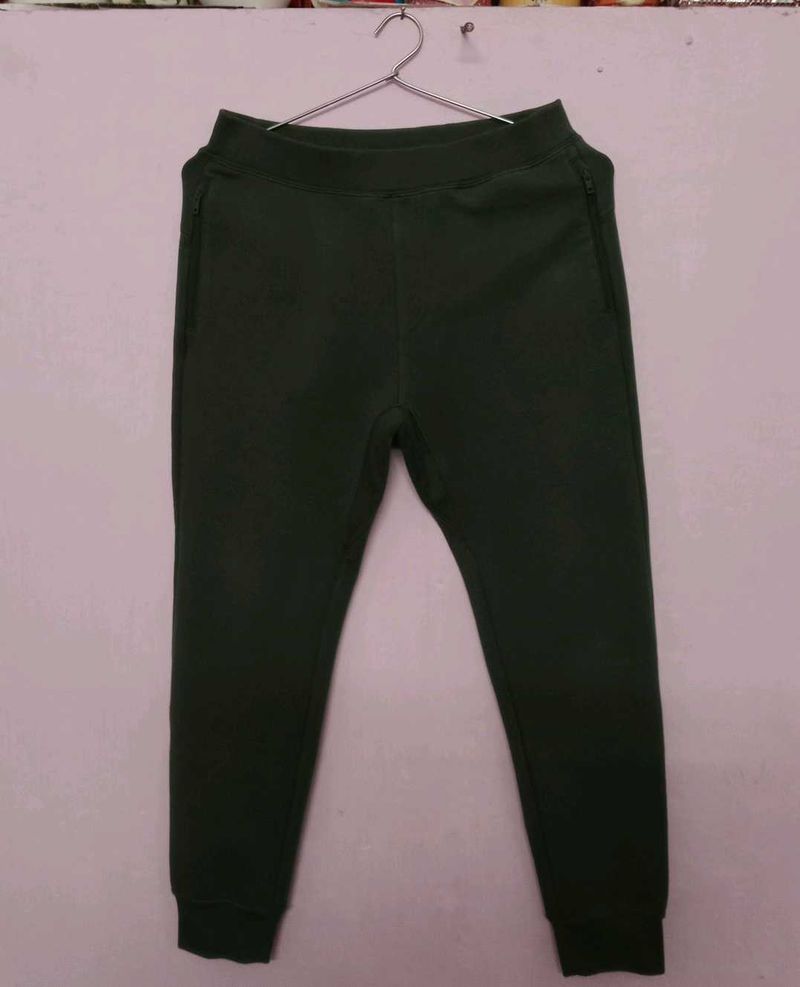 UNIQLO Green Trouser/Jogger