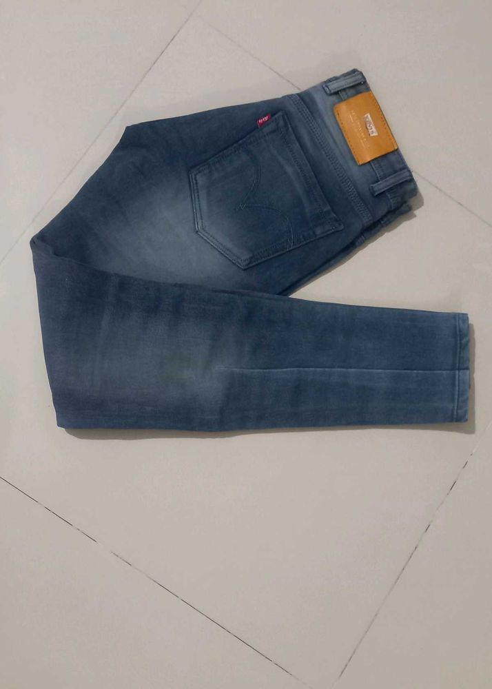 Levi&#39;s 511 Slim Fit Jeans