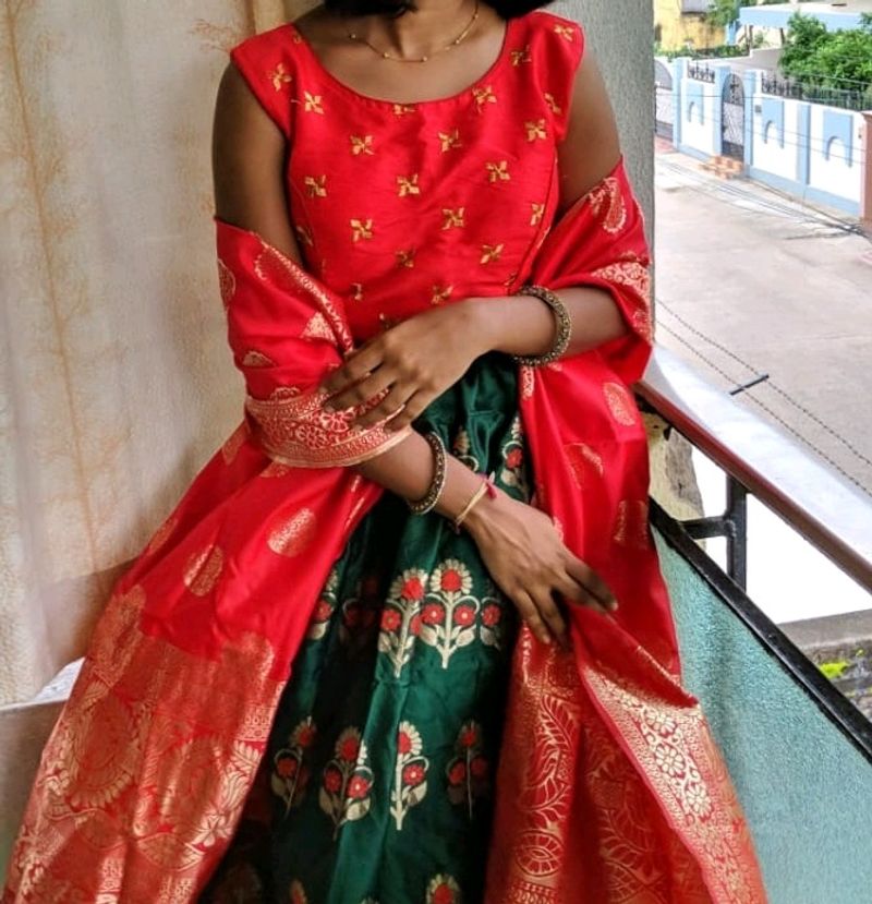 Red And Green Lehanga