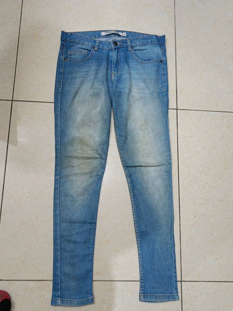 Branded Roadster jeans In Good Condition..👖