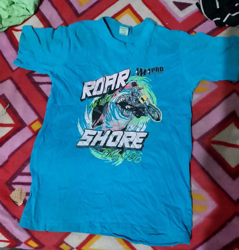 Graphic Print Tee - Roar Shore 5 sets