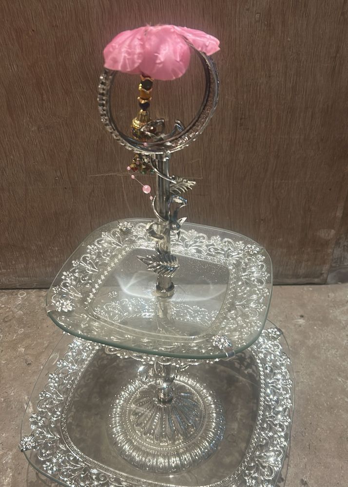 Elegant 2-Tier Serving Stand