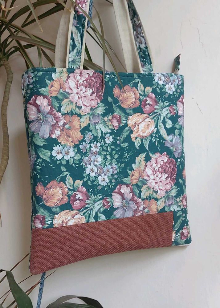 Evergreen  Totebag