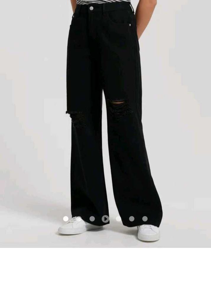 Black Ripped Jeans Of Savana