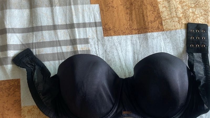 Padded Strapless Bra With Option To Attach Straps