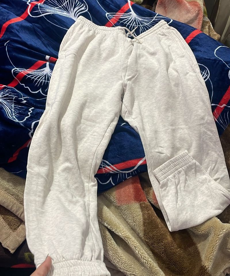 H&amp;m Cute Baby Pink Joggers With Fleece Inside.