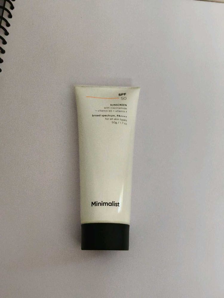 Minimalist Sunscreen SPF 50