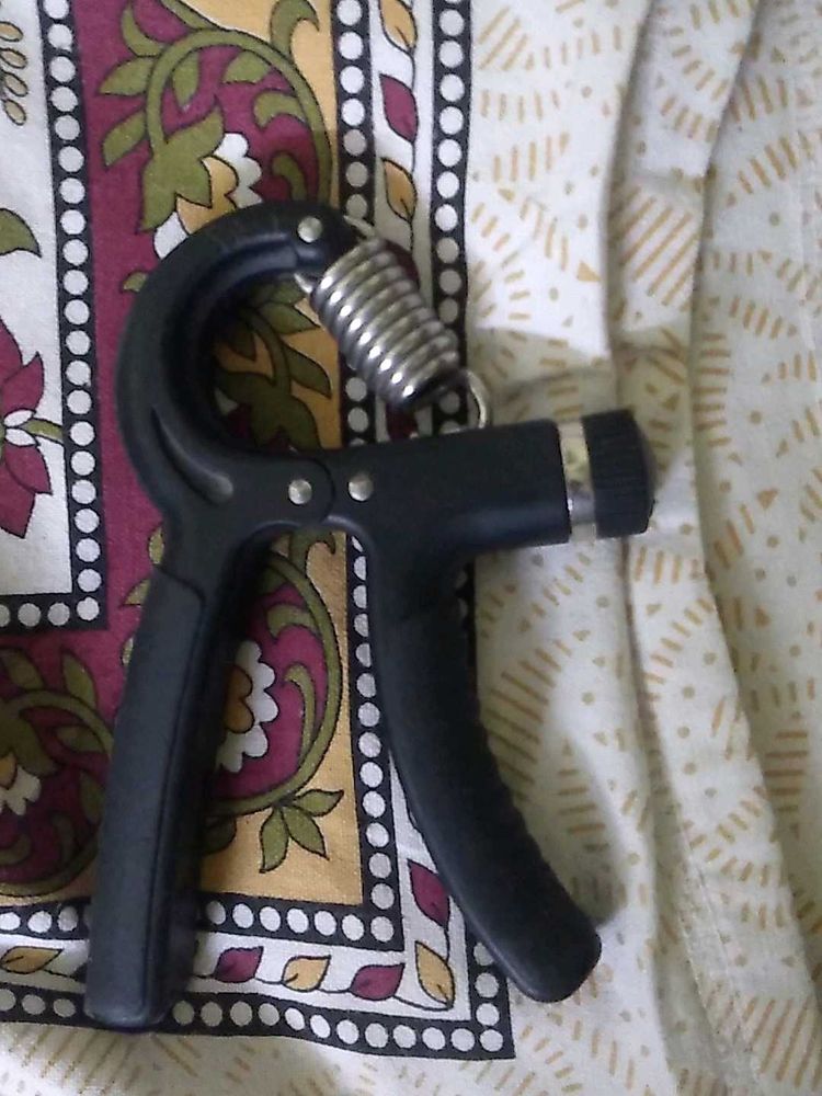 Boldfit 60kg Hand Grip Strengthener – Heavy