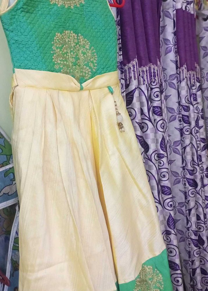 Elegant Frock For 6-8 Years Girl