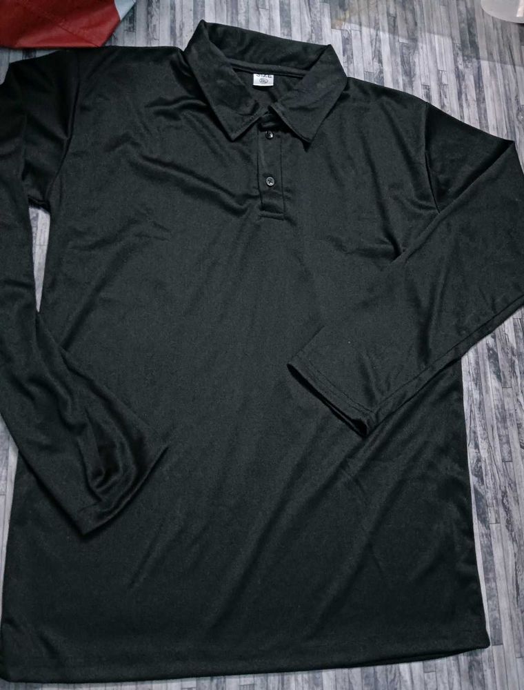 new black t-shirt