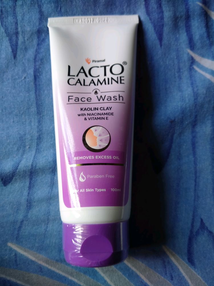 Lacto Calamine Face Wash