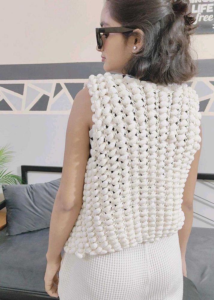 Stylish Knitted Sleeveless Top
