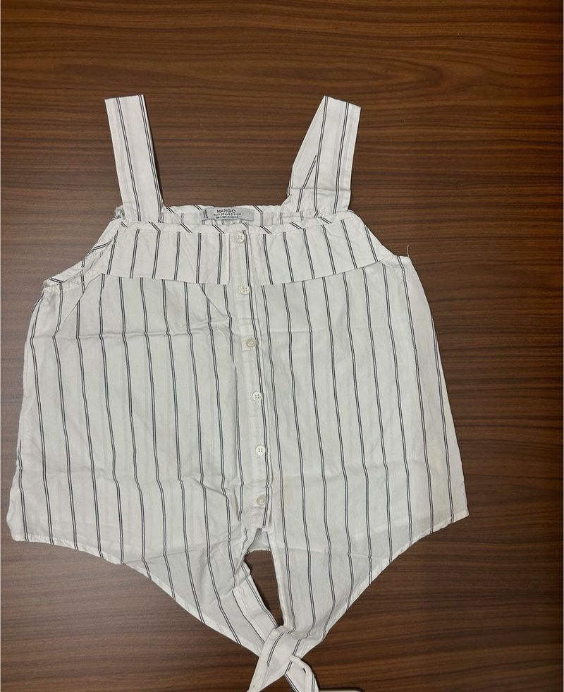 MANGO white and black top