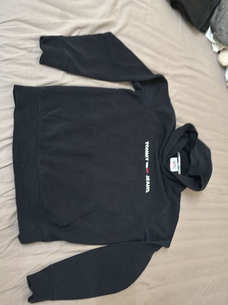 Stylish Hoodie From Tommy Jeans, with no Lace