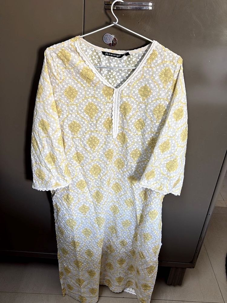 Elegant Embroidered Kurta
