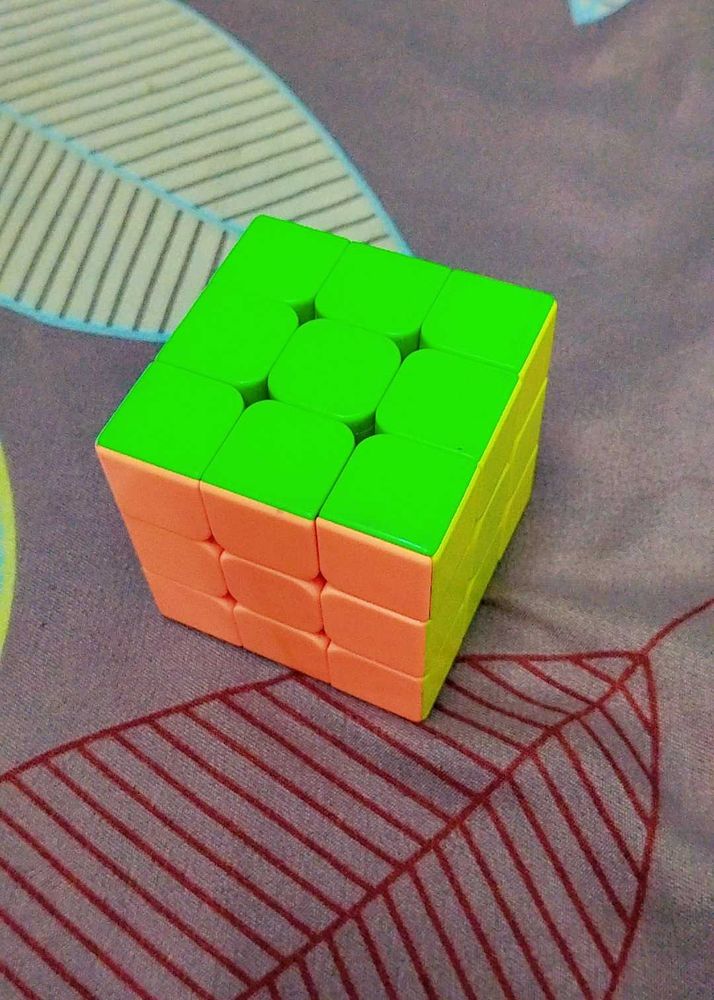 SMOOTH Colorful 3x3 Speed Cube