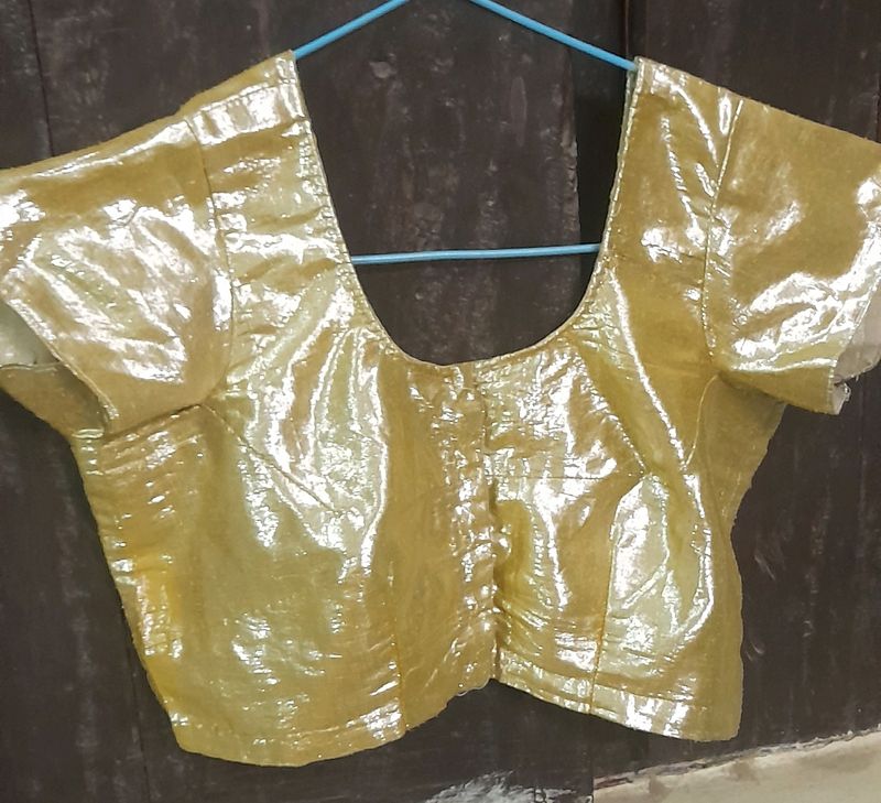 गोल्डन ब्लाउज