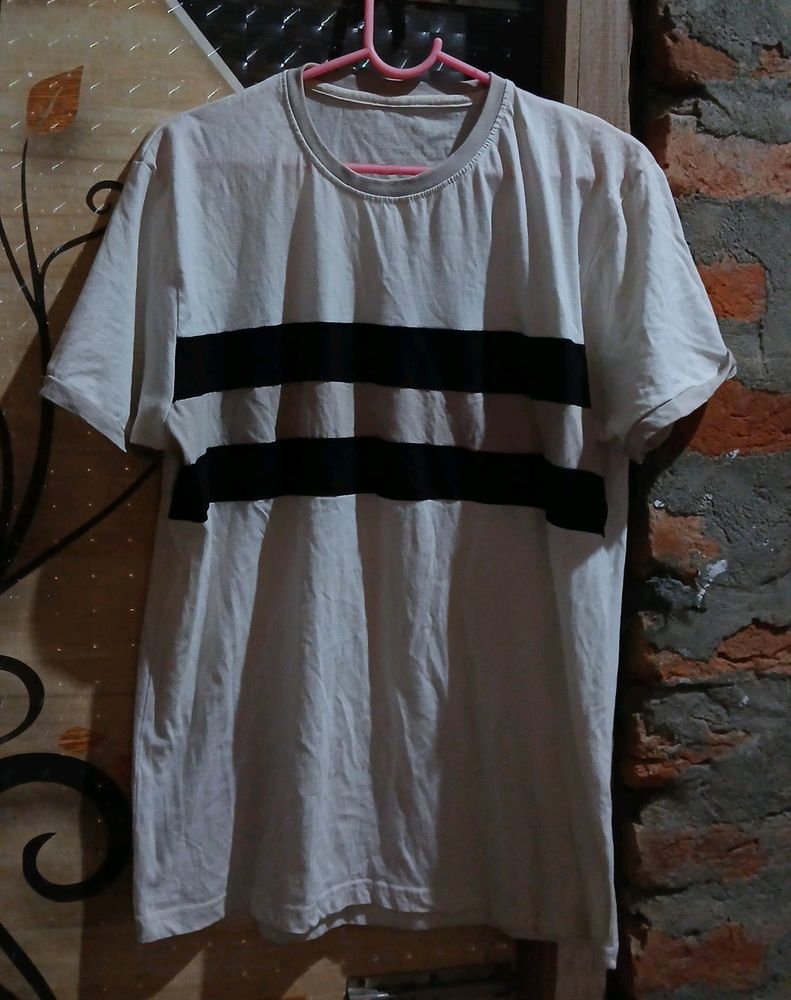 Black And White Tshirt For Unisex