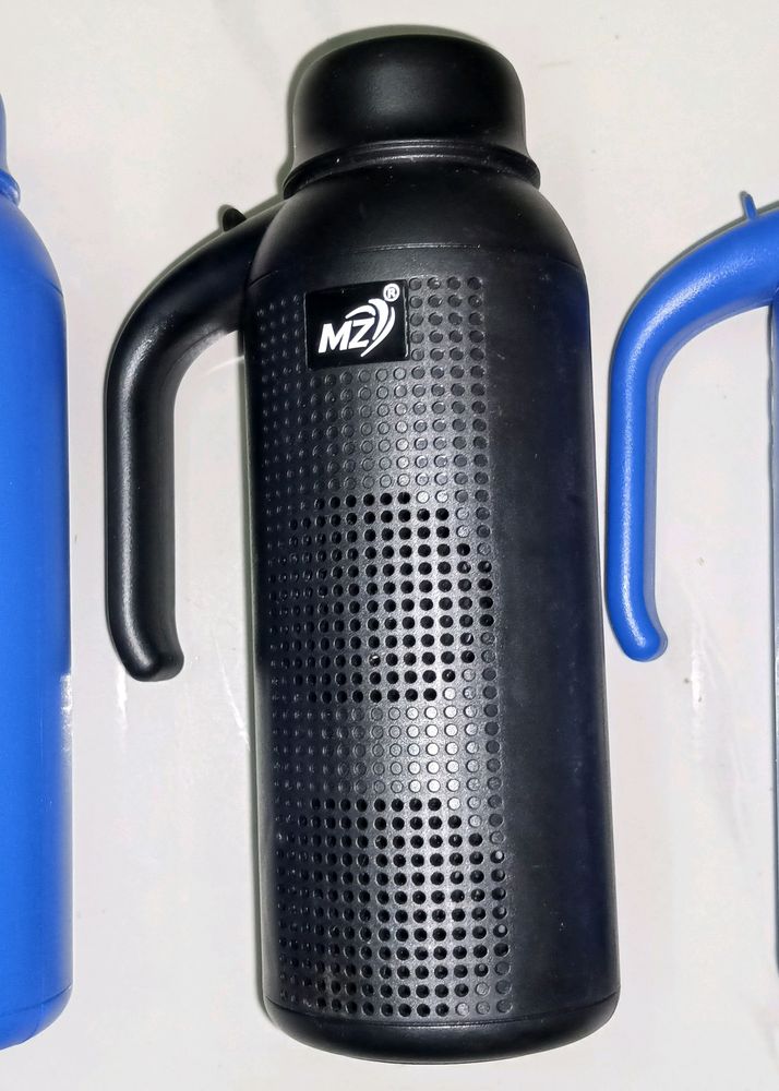 SMART BLUETOOTH SPEAKER WITH TORCH LIGHT WIRELESS