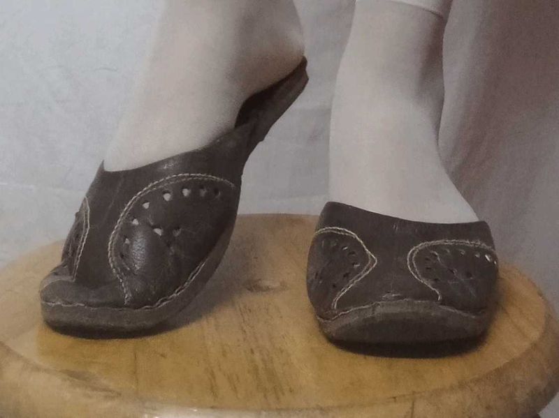 Brown Leather Flats