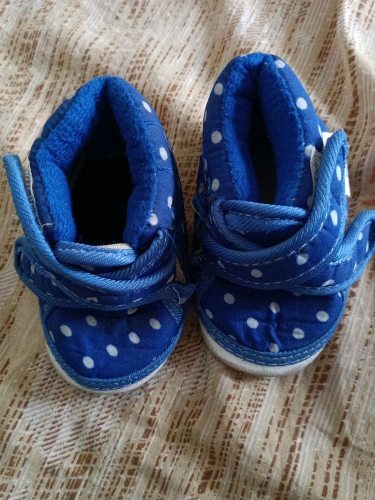 Zero Size Shoes With Duck Sound