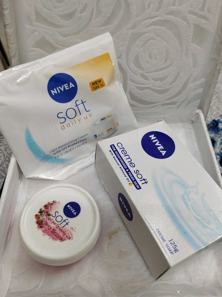 Nivea Soft Trio combo offer of 3