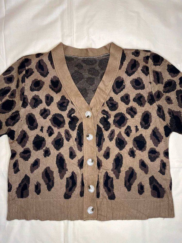 Leopard Print Cropped Cardigan