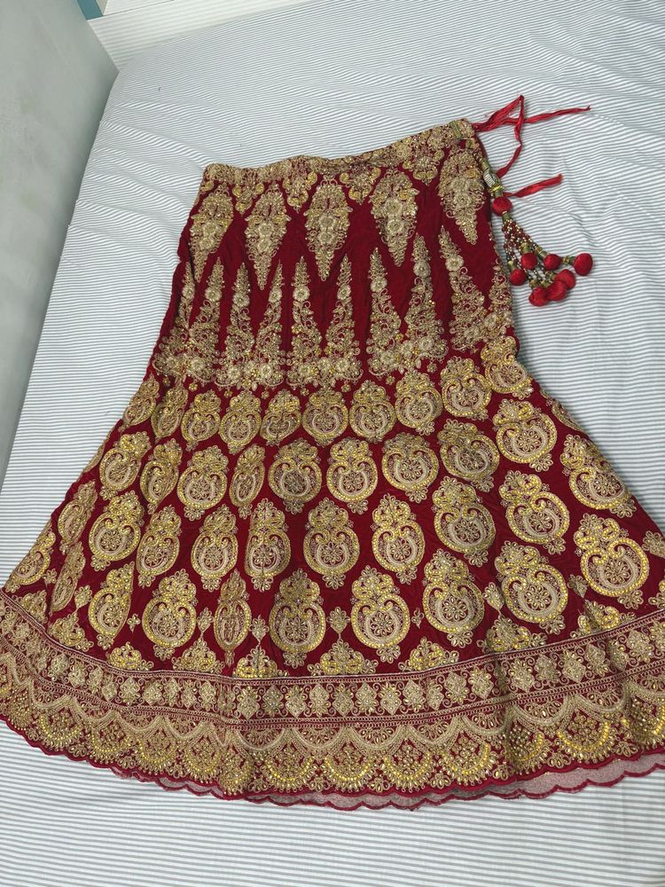 Heavy Bridal Lehnga With Blouse Duppata