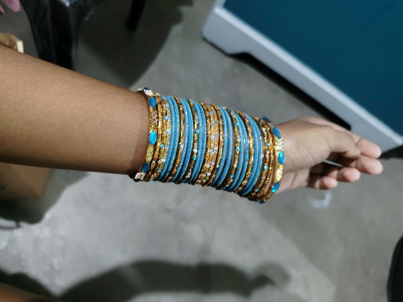 Blue &amp; Gold Bangle Set