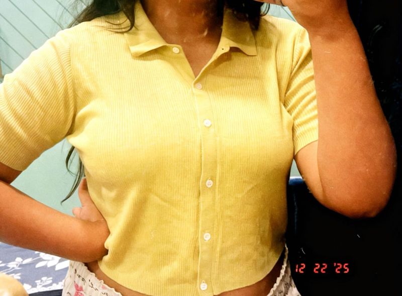 Yellow Knit Short Sleeve Top