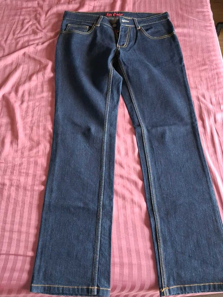 Dark Navy Blue Denim In Excellent Condition