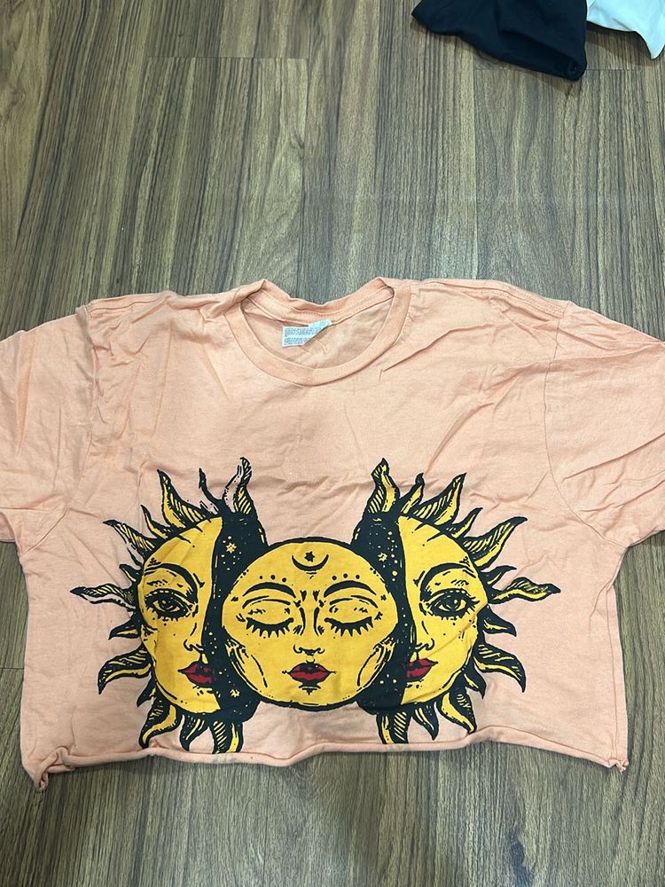 oversize crop top